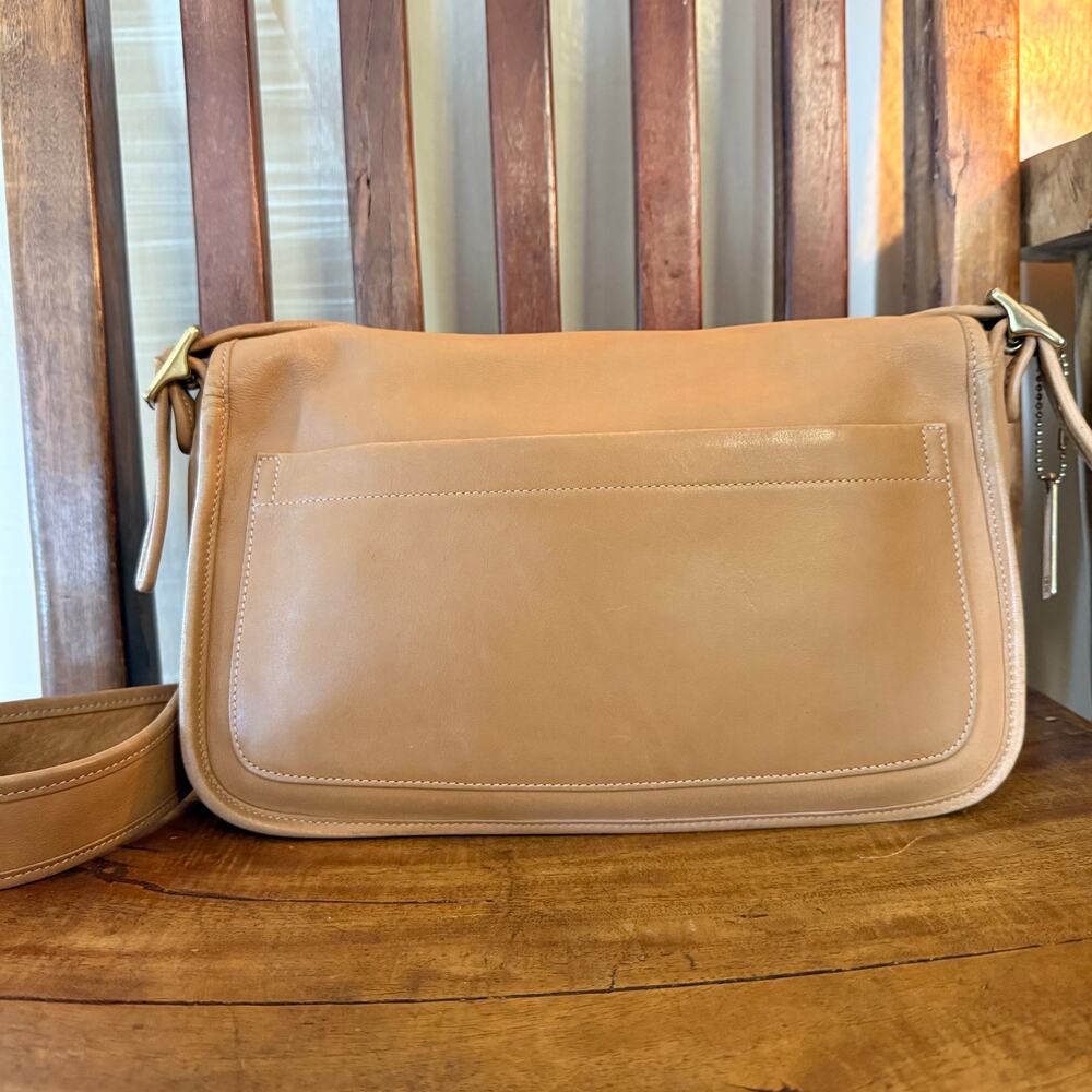 Vintage Coach Legacy Small Field Bag 9128 Tan Leather Crossbody Rare 2001 - Picture 2 of 16